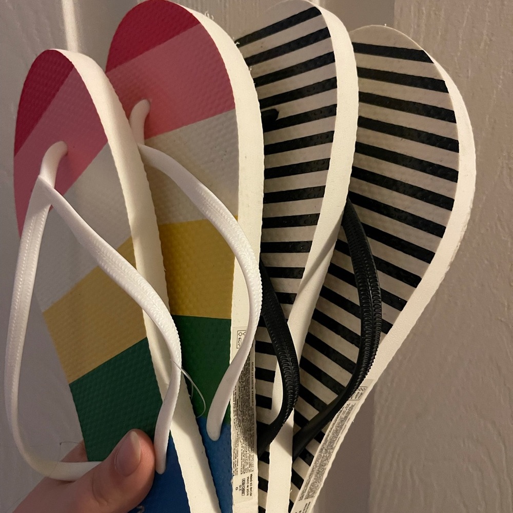 Old Navy Flips!